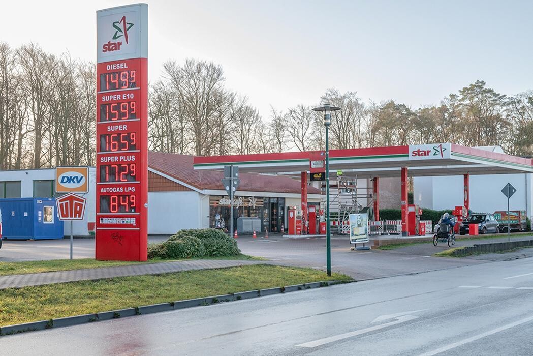 Bilder star Tankstelle