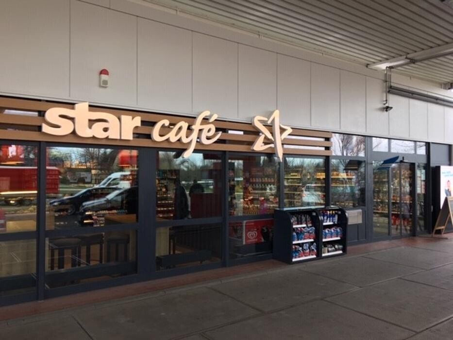 Bilder star Tankstelle
