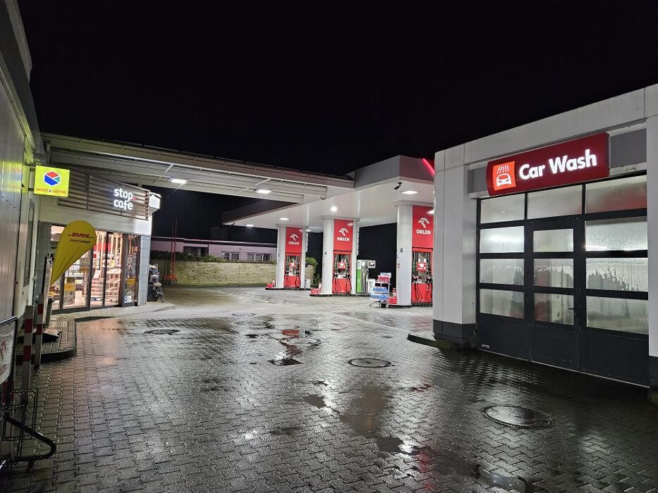 Bilder ORLEN Tankstelle