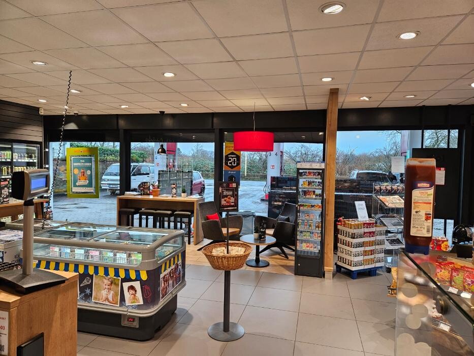 Bilder ORLEN Tankstelle