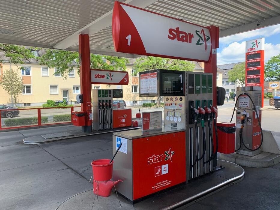 Bilder star Tankstelle