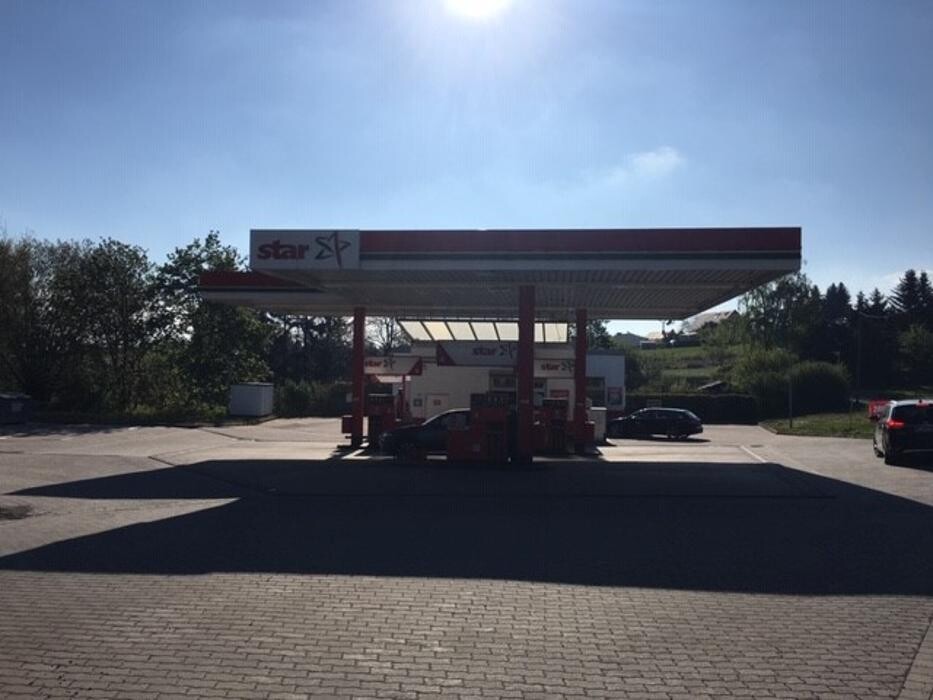 Bilder star Tankstelle