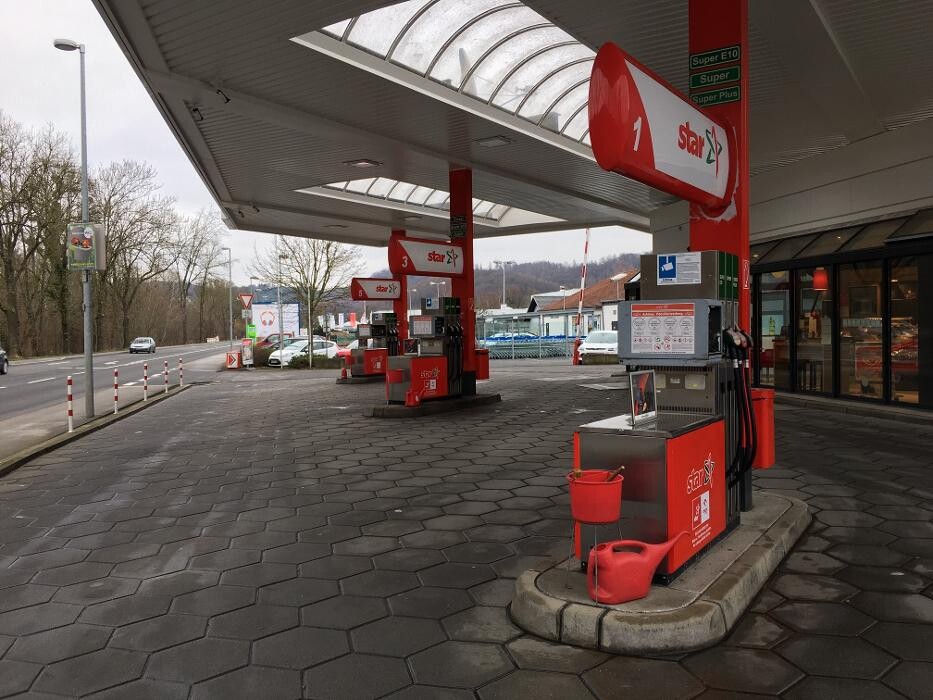 Bilder star Tankstelle