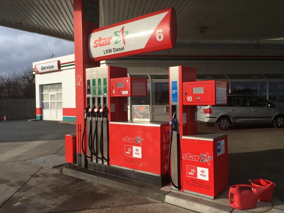 Bilder star Tankstelle