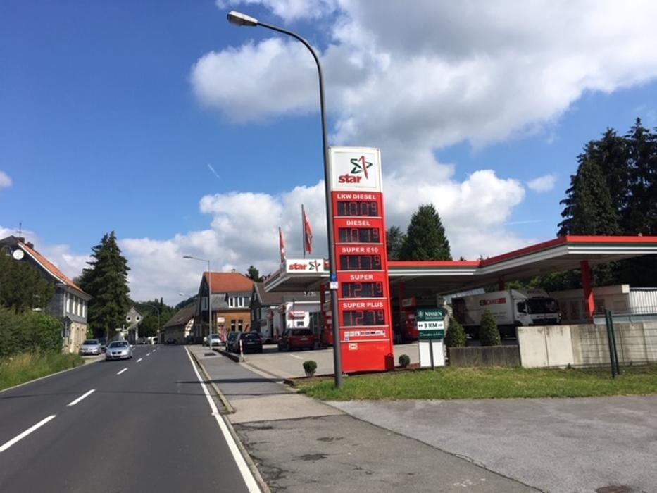 Bilder star Tankstelle