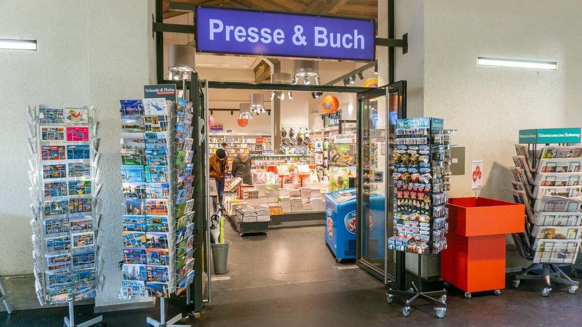 Bilder Schmitt & Hahn Buch und Presse im Bahnhof Konstanz