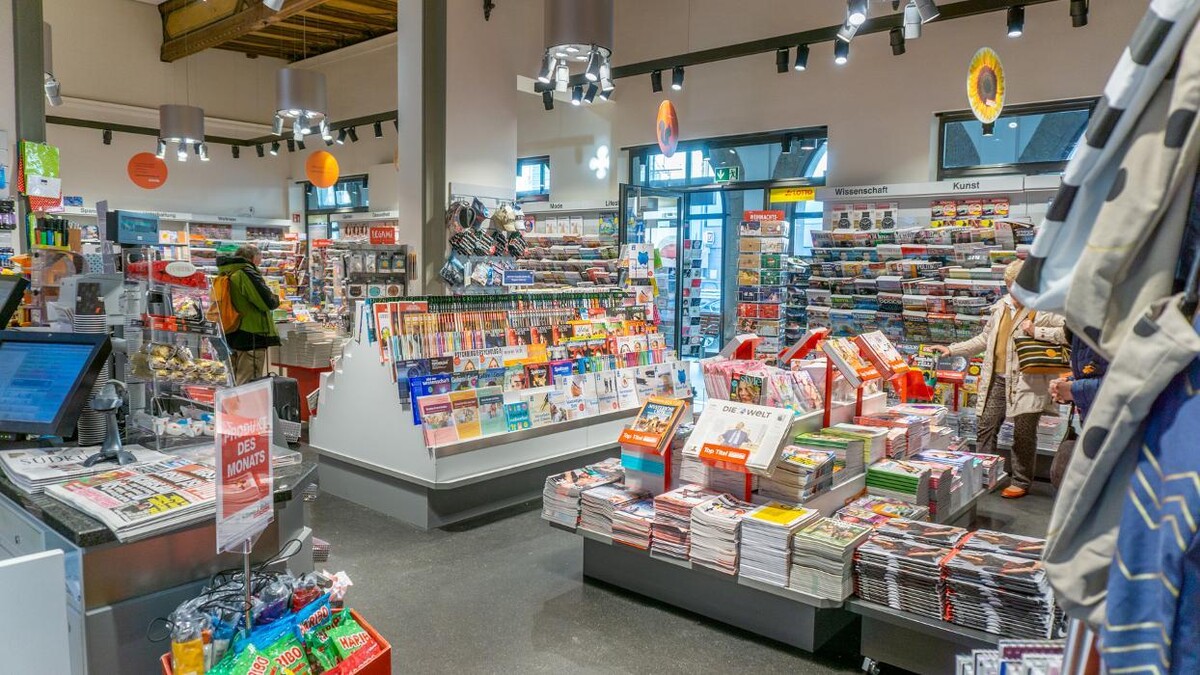 Bilder Schmitt & Hahn Buch und Presse im Bahnhof Konstanz