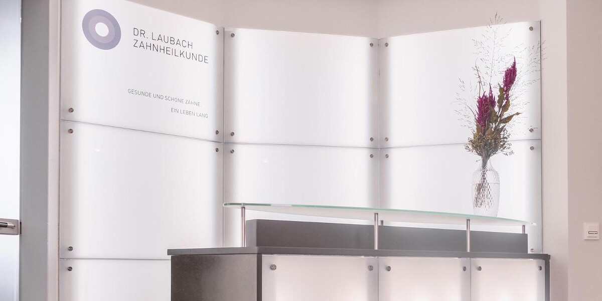 Bilder Dr. Laubach Zahnheilkunde - Zahnarzt Konstanz