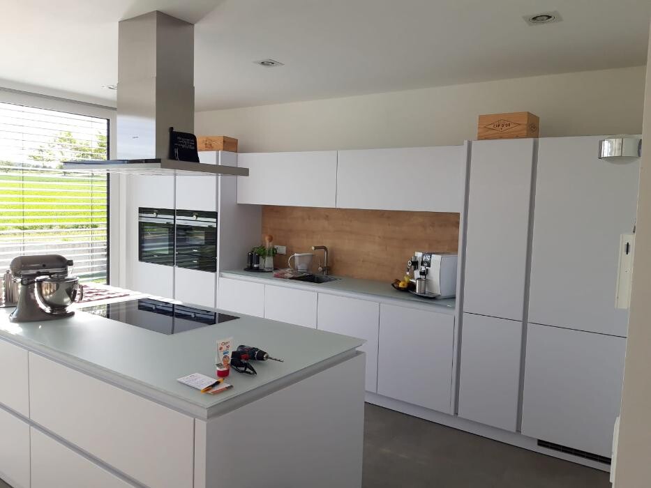 Bilder Okaty-Hachenberger GmbH - Schreinerei, Zimmerei, Fenster, Türen, Innenausbau