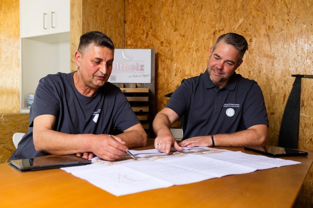 Bilder Okaty-Hachenberger GmbH - Schreinerei, Zimmerei, Fenster, Türen, Innenausbau