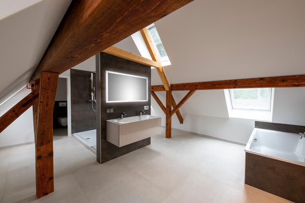 Bilder Okaty-Hachenberger GmbH - Schreinerei, Zimmerei, Fenster, Türen, Innenausbau