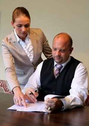 Bilder Trauerzentrum Bestattungen Eckhardt Marc Zahradnik