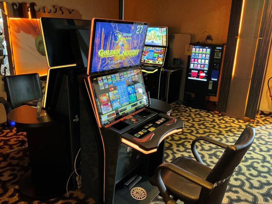 Bilder MERKUR SPIELHALLE Düsseldorf