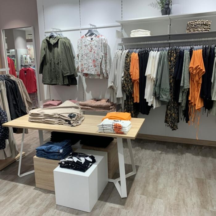 Bilder Ulla Popken | Große Größen | Bremen Weserpark