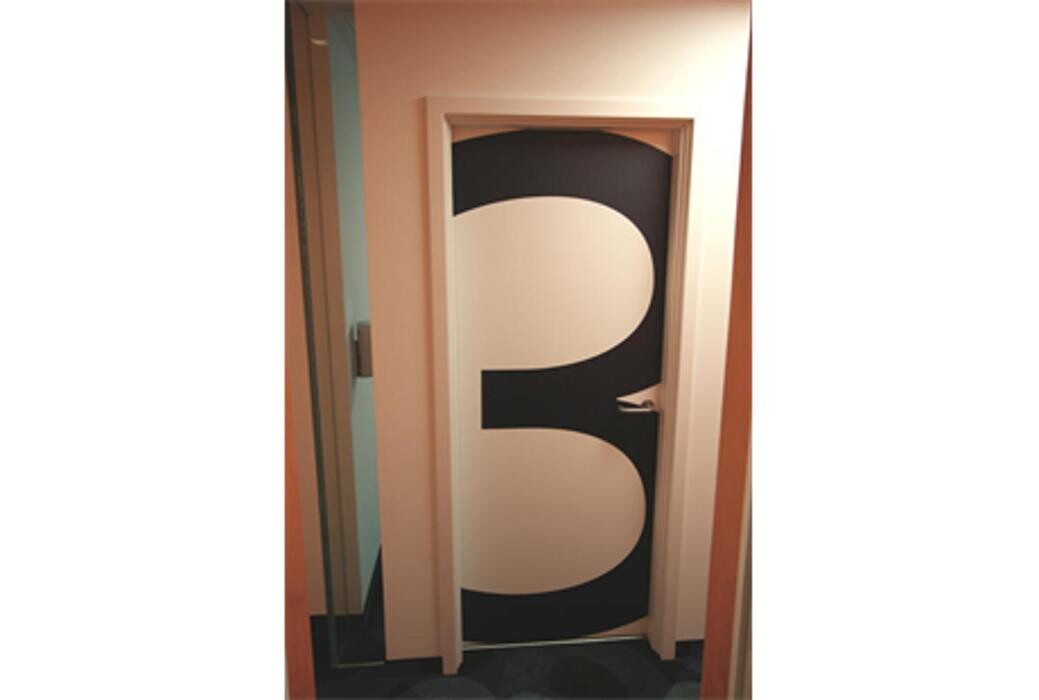 Bilder Akustiks Hörgeräte GmbH