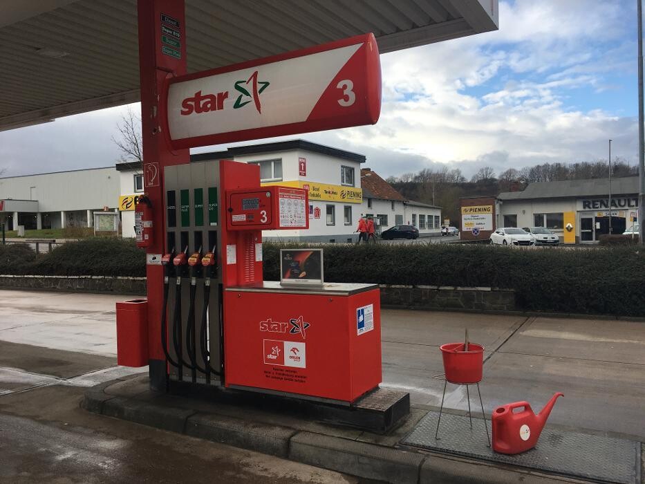 Bilder star Tankstelle
