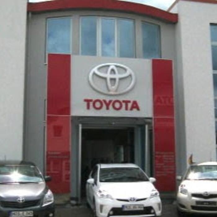 Bilder Jochen Schmitt Toyota-Autohaus