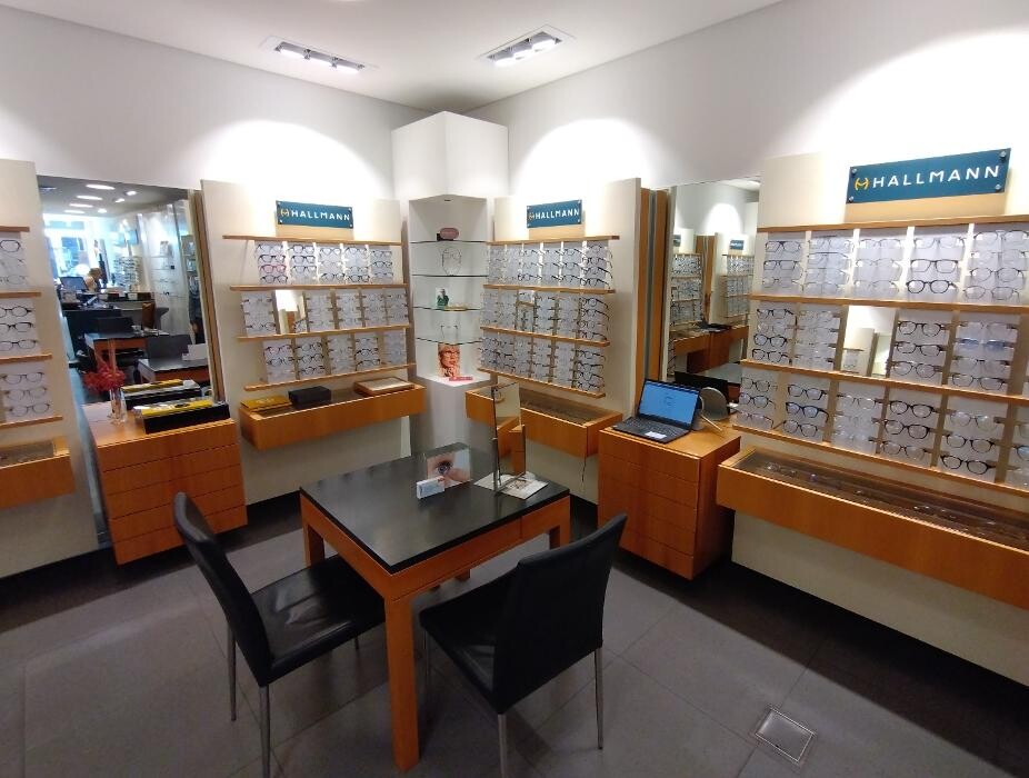 Bilder Hallmann Optik (ehem. OPTICA Kurt Michel)