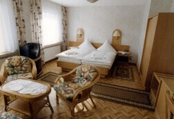Bilder Hotel garni & Schankwirtschaft "Zur Krim"
