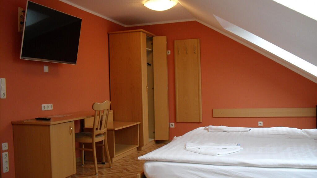 Bilder Hotel garni & Schankwirtschaft "Zur Krim"