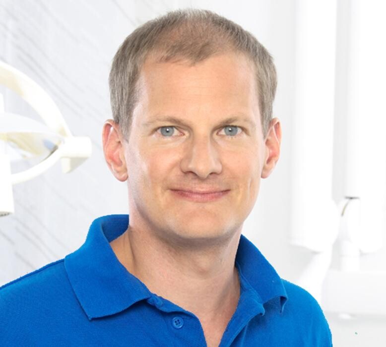Bilder Praxis für Zahnmedizin und Oralchirurgie Dr. med. dent. Christian Steinle