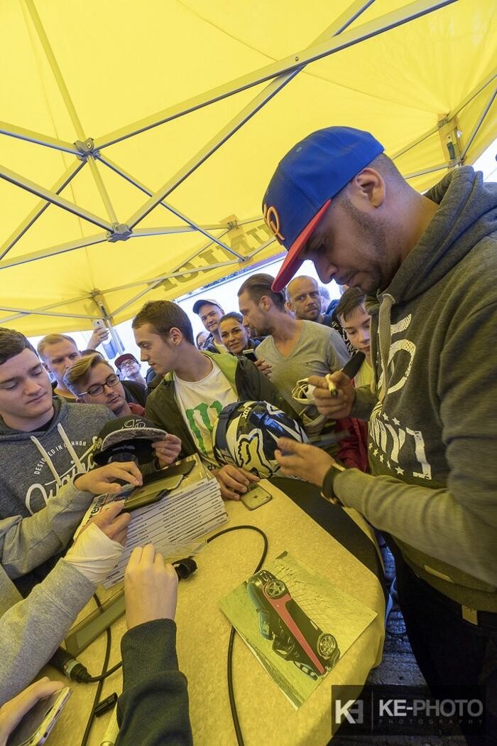 Bilder Kompter Reifen + Autoservice GmbH