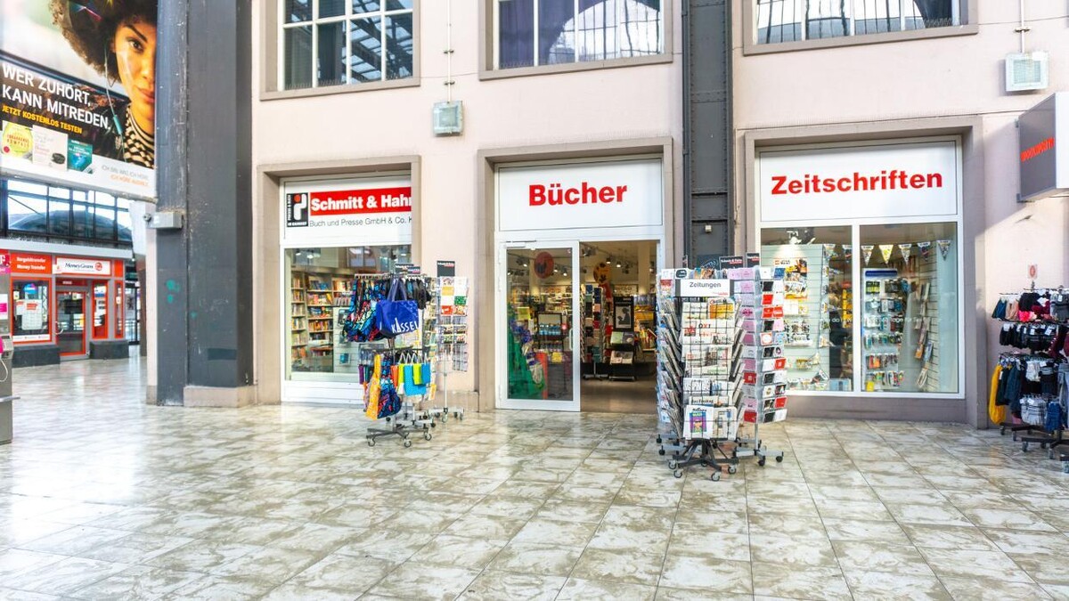 Bilder Schmitt & Hahn Buch und Presse im Hauptbahnhof Kassel