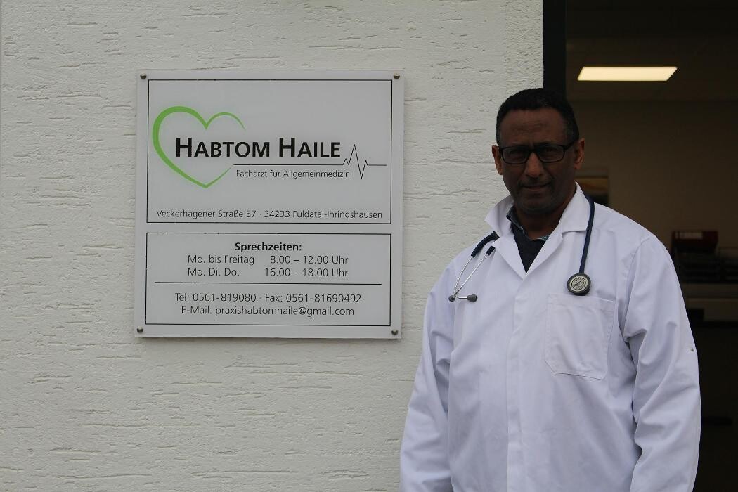 Bilder Praxis für Allgemeinmedizin Habtom Haile
