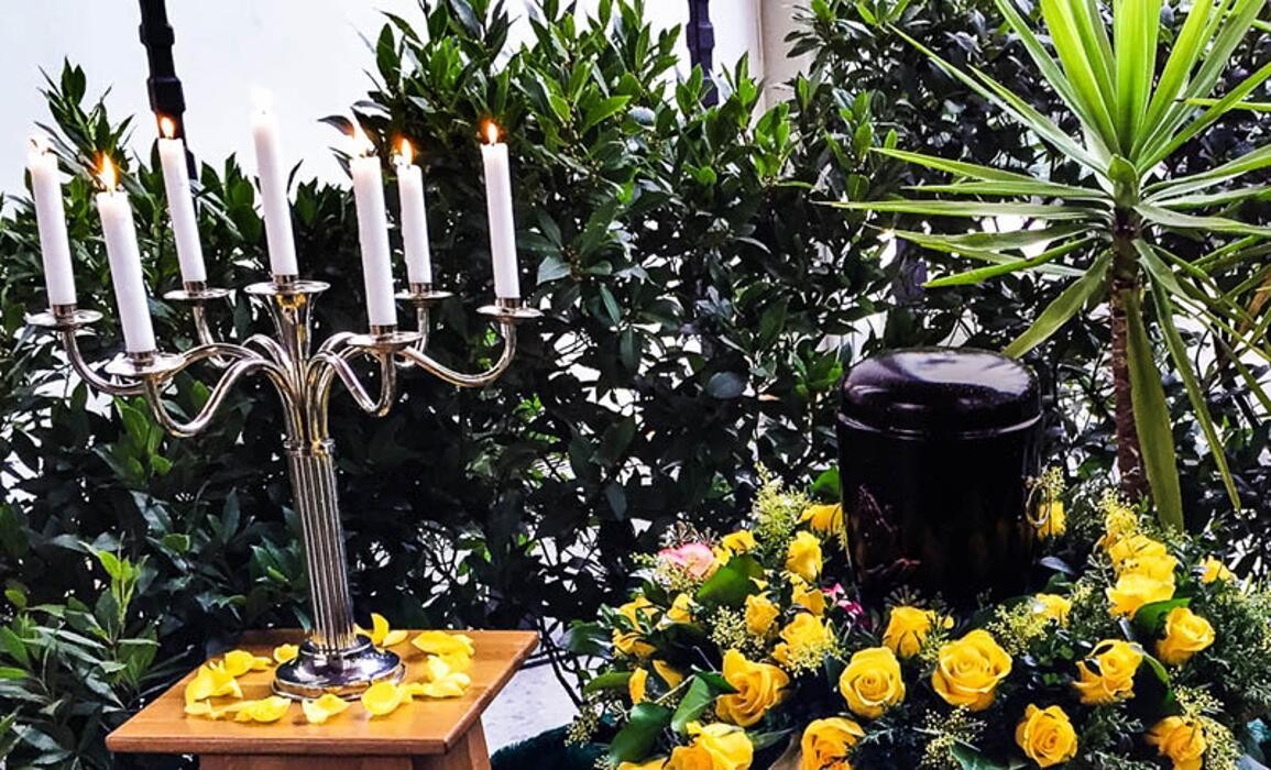 Bilder Bestattung Körfer