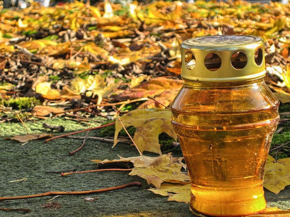 Bilder Bestattung Körfer