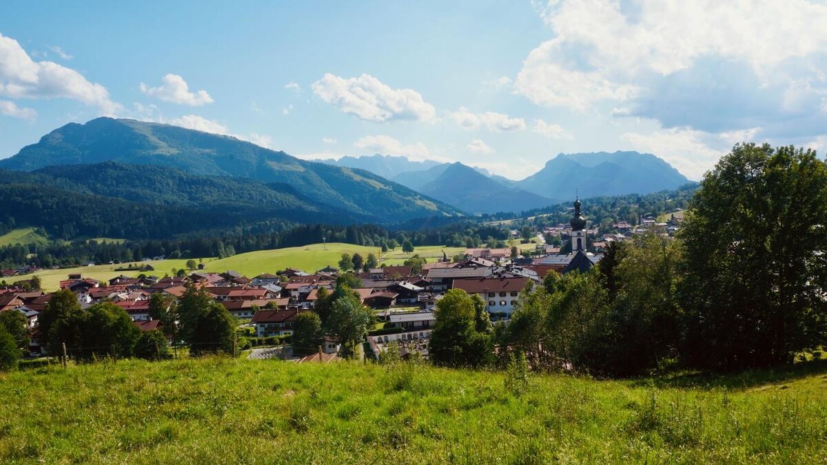Bilder Skihütte - das Sporthaus in Reit im Winkl