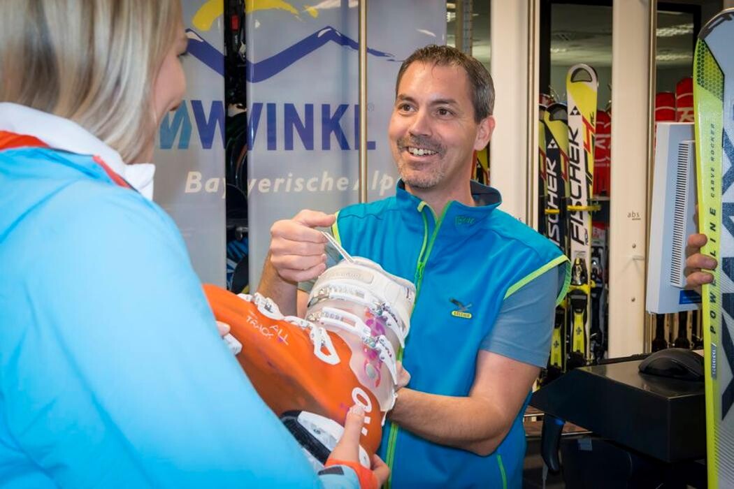 Bilder Skihütte - das Sporthaus in Reit im Winkl