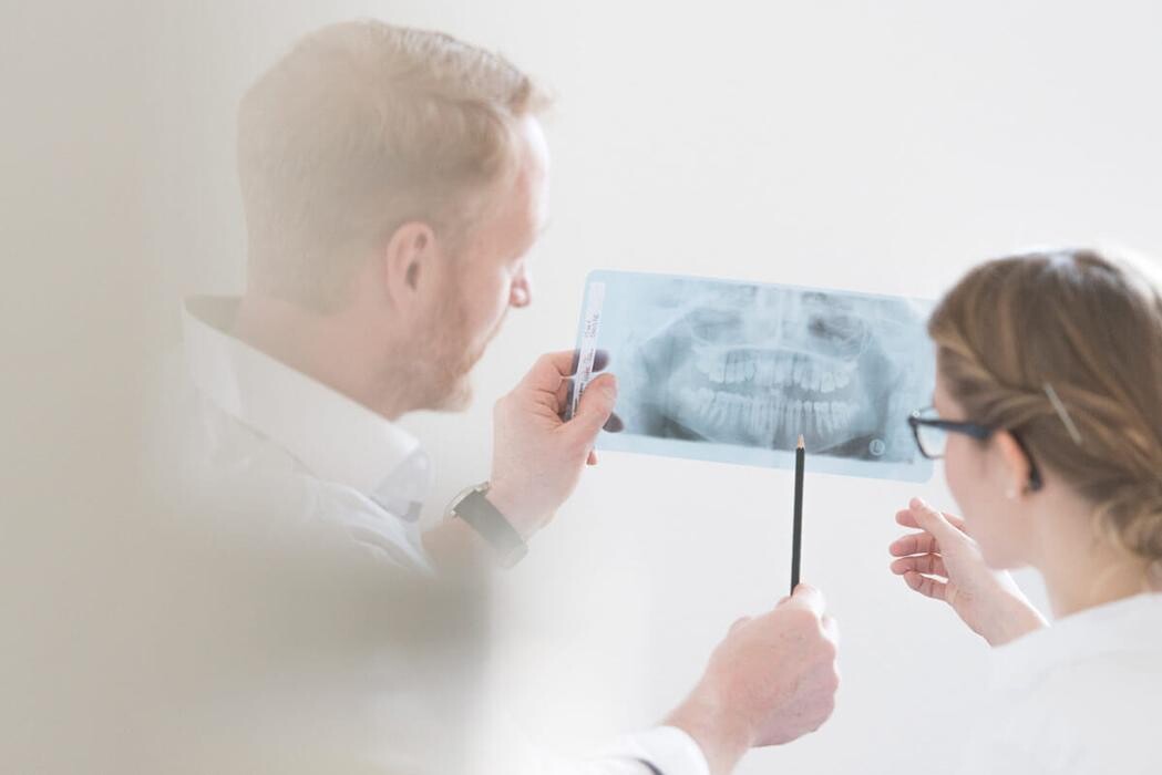 Bilder Dr. Markus Steppan - Kieferorthopäde