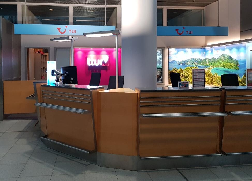 Bilder Die TUI am Flughafen Münster-Osnabrück