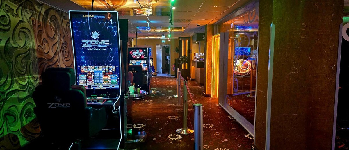 Bilder MERKUR SPIELHALLE Siegen