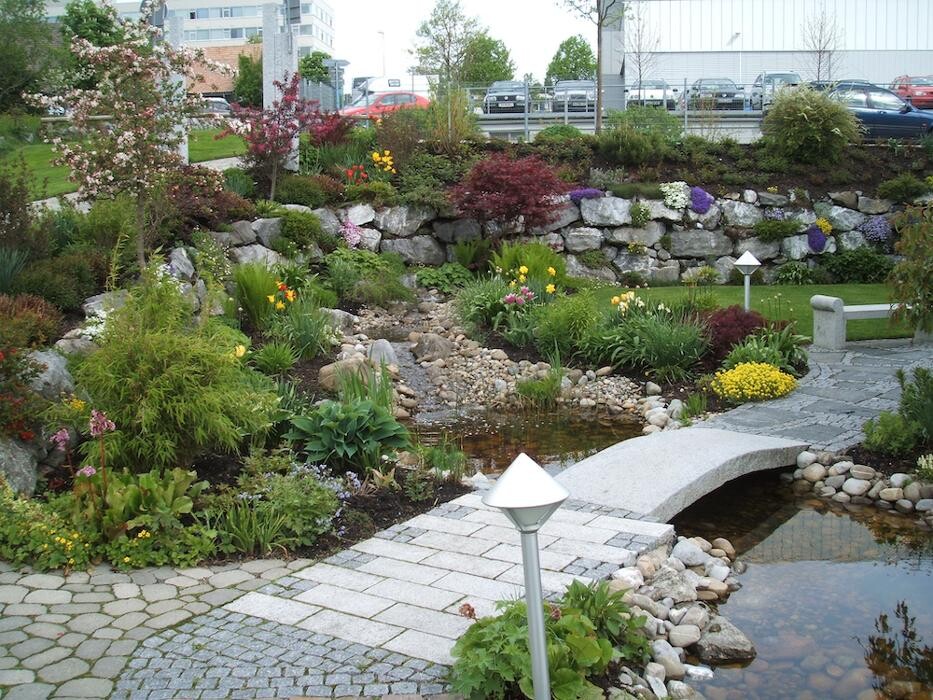Bilder GartenAkzente Strahl GmbH