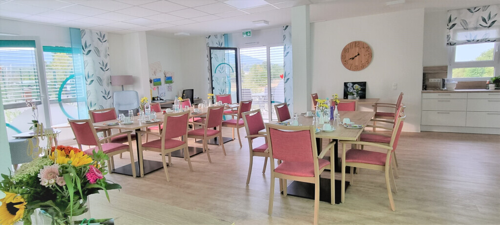 Bilder Schwester Elfies Tagespflege "Auf der Bühn"