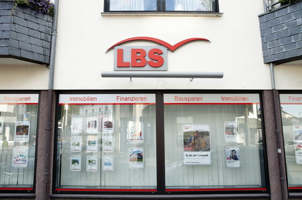 Bilder LBS Attendorn Finanzierung und Immobilien