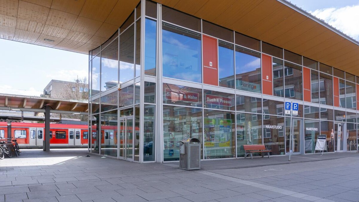Bilder Schmitt & Hahn Buch und Presse im Bahnhof Rüsselsheim