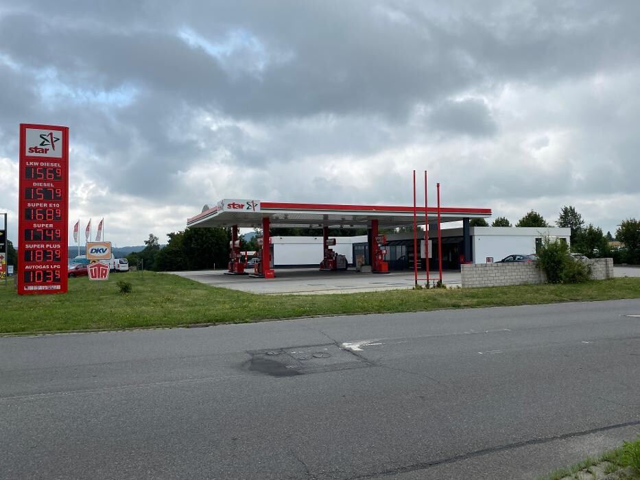 Bilder star Tankstelle