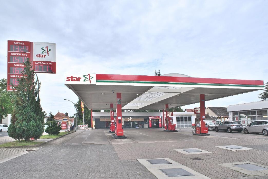 Bilder star Tankstelle