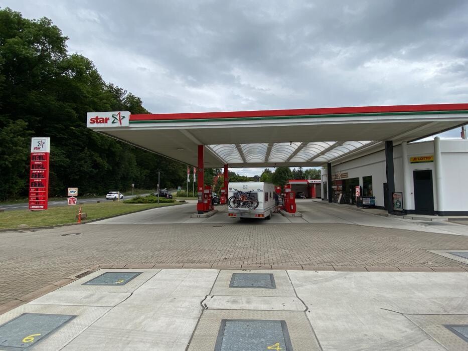 Bilder star Tankstelle
