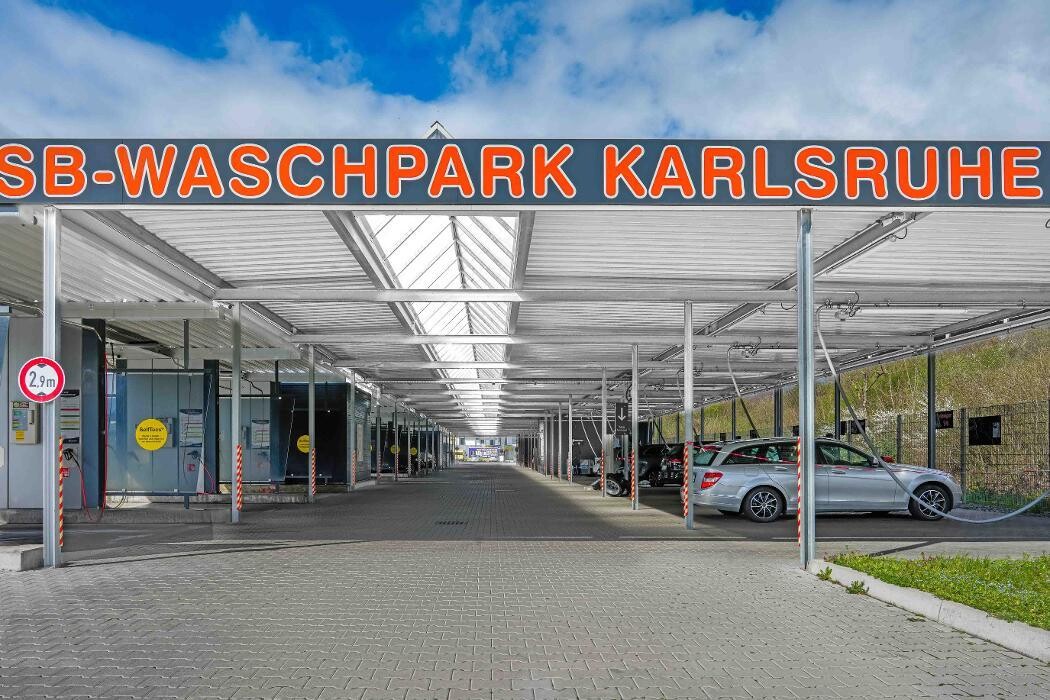 Bilder EFA/bft Tankstelle