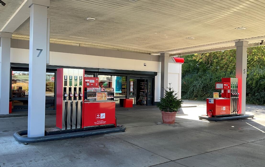 Bilder star Tankstelle