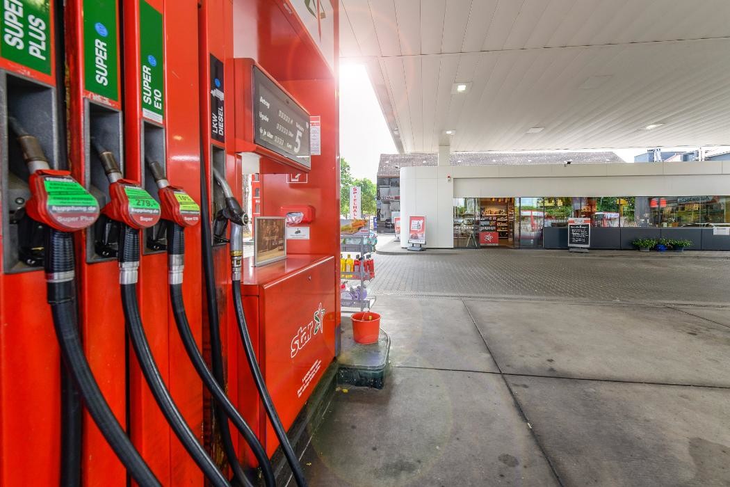 Bilder star Tankstelle