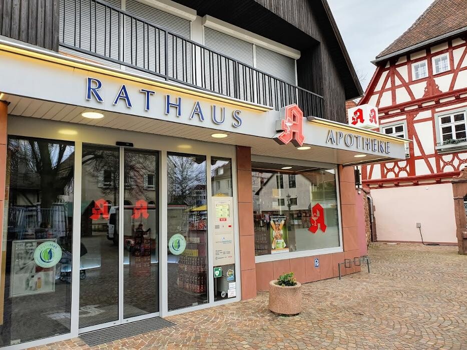 Bilder Rathaus-Apotheke Grötzingen