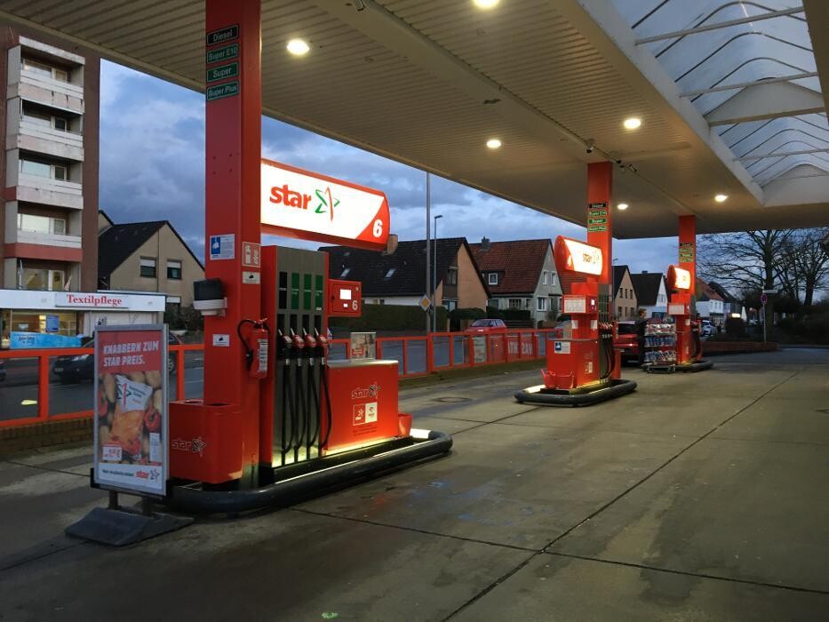 Bilder star Tankstelle