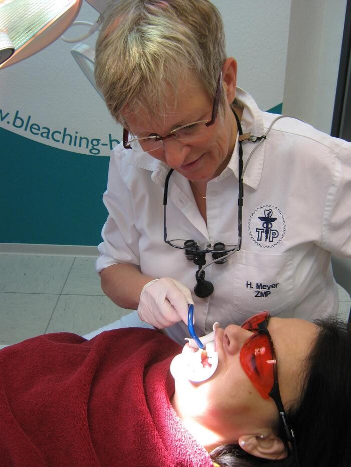 Bilder Dr. Thomas Petersen - Zahnarzt Bonn