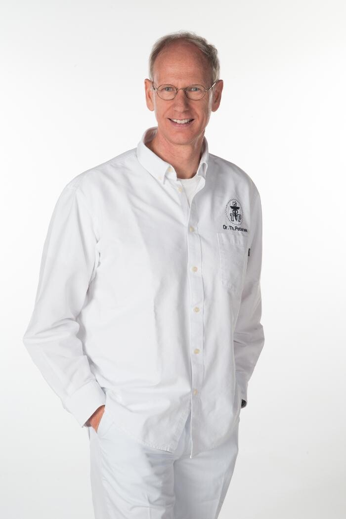 Bilder Dr. Thomas Petersen - Zahnarzt Bonn