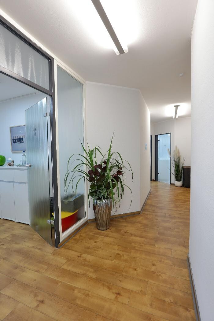 Bilder Dr. Thomas Petersen - Zahnarzt Bonn